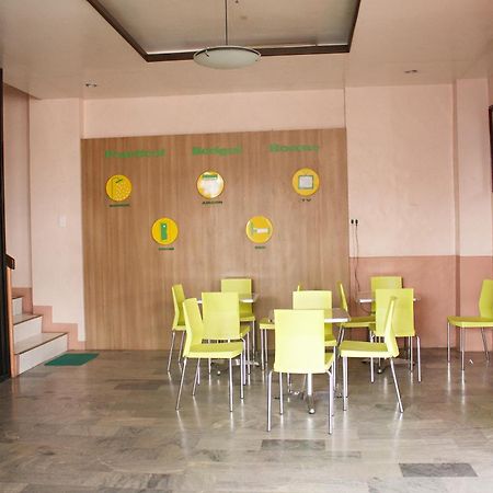 Gv Hotel - Ormoc Luaran gambar