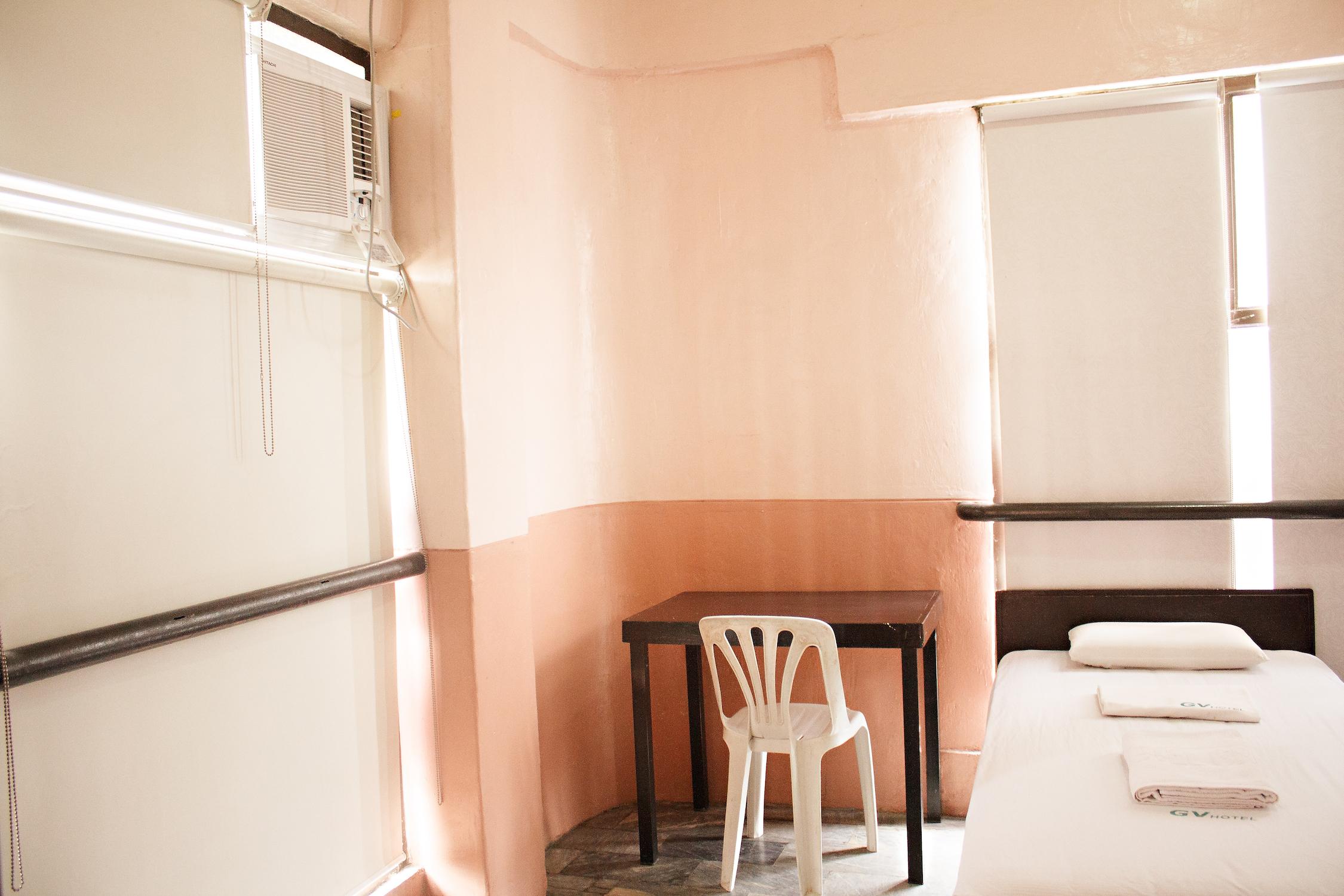 Gv Hotel - Ormoc Luaran gambar