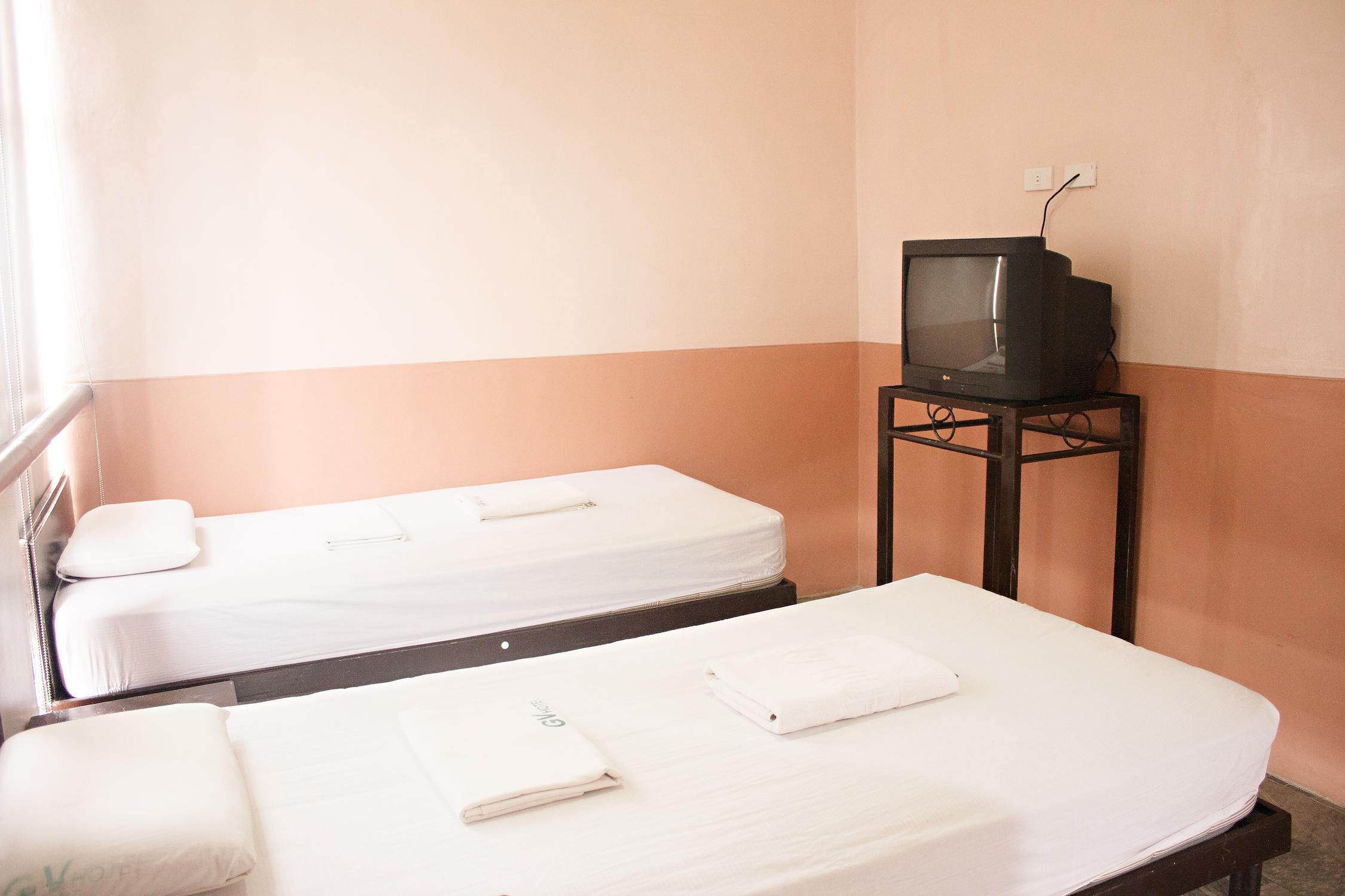 Gv Hotel - Ormoc Luaran gambar